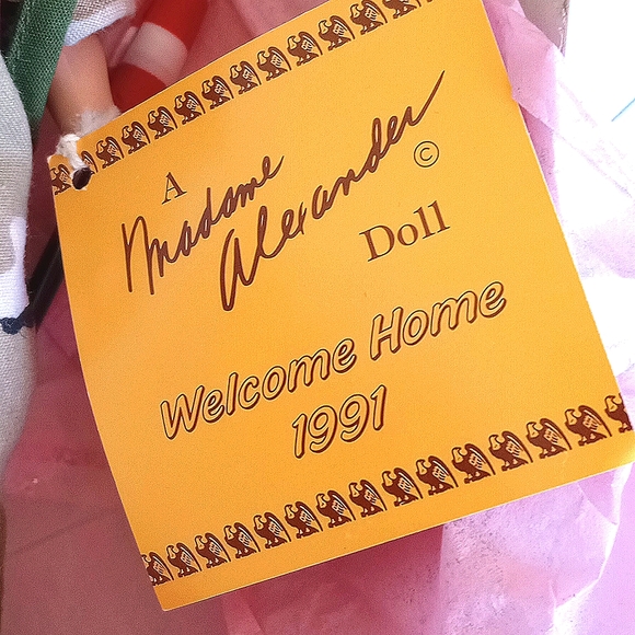 WELCOME HOME 1991 SOLDIER DOLL BY MADAME ALEXANDER, 8" TALL, W TAG &ORIGINAL BOX - Picture 4 of 4